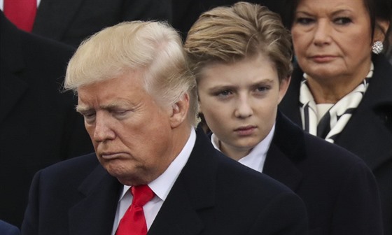 Donald Trump a jeho syn Barron (Washington, 20. ledna 2017)