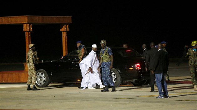 Bval vldce Gambie Jammeh odletl ze zem do exilu (21. ledna 2017)