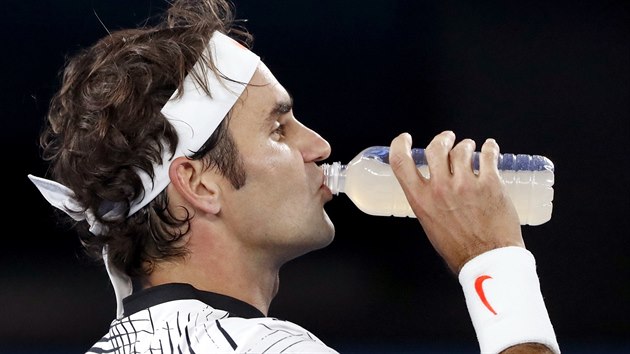 vcarsk tenista Roger Federer se oberstvuje v semifinle Australian Open.