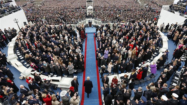 Donald Trump pichz na slavnostn ceremonil ve Washingtonu k uveden do adu prezidenta USA. (20. ledna 2017)