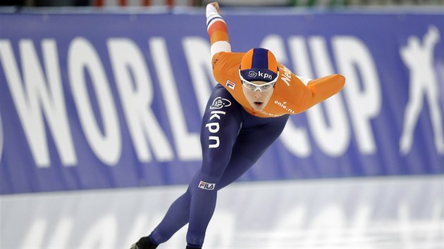 Nizozemsk rychlobruslaka Marrit Leenstraov v zvod na 1000 metr na Svtovm pohru v Berln.