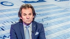 Bezpečnostní expert Andor Šándor v diskusním pořadu iDNES.tv Rozstřel (20.... Bezpečnostní expert Andor Šándor v diskusním pořadu iDNES.tv Rozstřel (20....