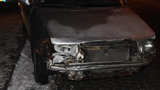 idi Felicie pi honice ulicemi Plzn pokodil dva policejní vozy. (28. ledna...