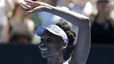 Americká tenistka Venus Williamsová se raduje z postupu do tvrtfinále...