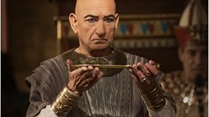 Ben Kingsley v sérii Tutanchamon Ben Kingsley v sérii Tutanchamon
