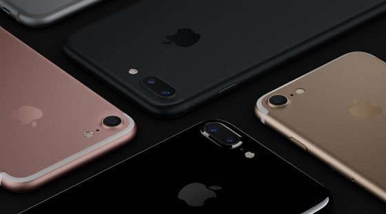iPhone 7 Plus boduje krom duálního fotoaparátu také vtí pamtí a baterií