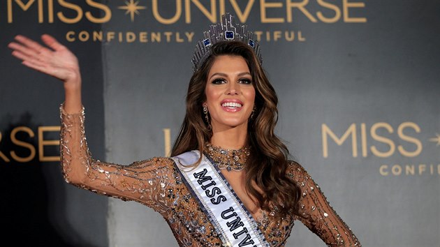 Miss Universe 2016 Iris Mittenaere (Manila, 30. ledna 2017)