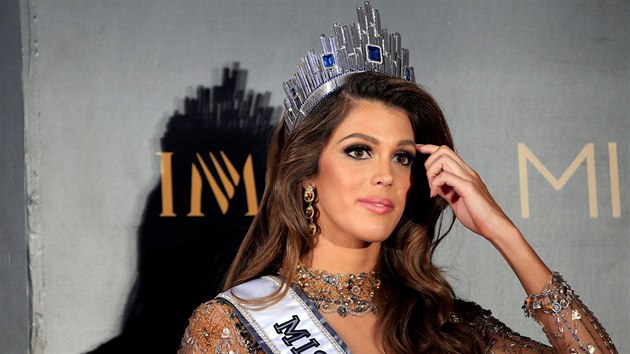 Miss Universe 2016 Iris Mittenaere (Manila, 30. ledna 2017)