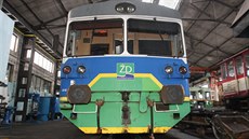Motorový vůz, jenž jezdil na privátní trati Železnice Desná. Nyní na speciálním... Motorový vůz, jenž jezdil na privátní trati Železnice Desná. Nyní na speciálním...