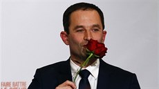 Volbu kandidáta francouzské levice na prezidenta ve druhém kole vyhrál Benoit... Volbu kandidáta francouzské levice na prezidenta ve druhém kole vyhrál Benoit...