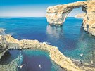 Proslulé Azurové okno na ostrov Gozo.