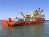MV Carolyn Chouest plnila lohu podprn lodi ponorky NR-1 v letech 1995 a...