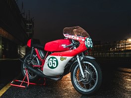 JAWA 250 Junior. Jedn se o malosriov specil.