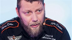Majitel agentury na krytí nevěry Petr Macháček v diskusním pořadu iDNES.tv... Majitel agentury na krytí nevěry Petr Macháček v diskusním pořadu iDNES.tv...