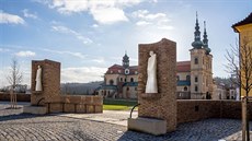 Sochy věrozvěstů Cyrila a Metoděje budou zdobit vstup do poutního místa na... Sochy věrozvěstů Cyrila a Metoděje budou zdobit vstup do poutního místa na...