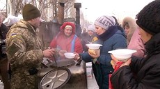 Obec Avdijivka ve východní Ukrajin se chystá k evakuaci
