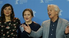 Členkami poroty Berlinale jsou (zleva) i herečky Maggie Gyllenhaalová a Julia... Členkami poroty Berlinale jsou (zleva) i herečky Maggie Gyllenhaalová a Julia...