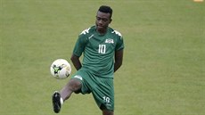 Alain Taoré z Burkina Faso během tréninku. Alain Taoré z Burkina Faso během tréninku.