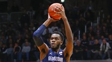 Jessie Govan z Georgetown Hoyas v duelu univerzitní NCAA Jessie Govan z Georgetown Hoyas v duelu univerzitní NCAA