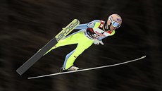Rakouský skokan na lyžích Stefan Kraft na závodě v Oberstdorfu Rakouský skokan na lyžích Stefan Kraft na závodě v Oberstdorfu