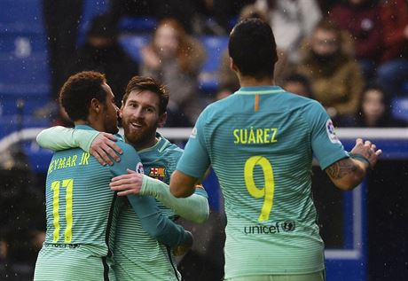MSN. Obvan trio barcelonskch tonk Messi, Surez a Neymar dilo i v...