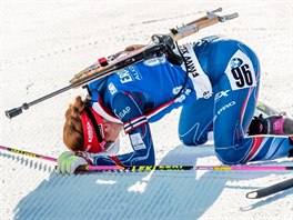 VYERPÁNÍ PO FAMÓZNÍ JÍZD. Gabriela Koukalová v cíli sprintu na mistrovství...