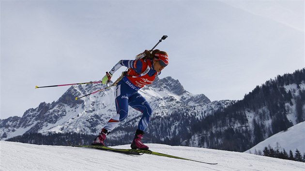 Gabriela Koukalov svit pro bronzovou medaili ve sthace na MS v Hochfilzenu.