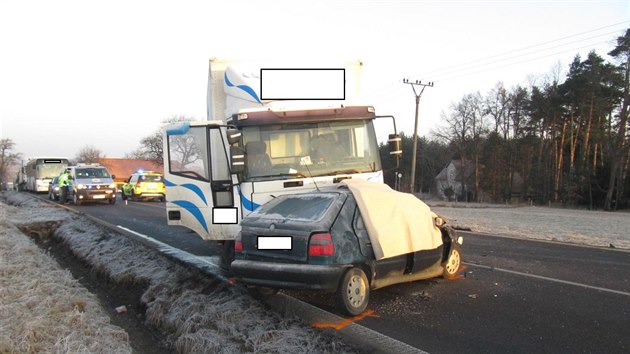 Tragick dopravn nehoda se stala nedaleko eskch Budjovic na hlavnm tahu k rakouskm hranicm.