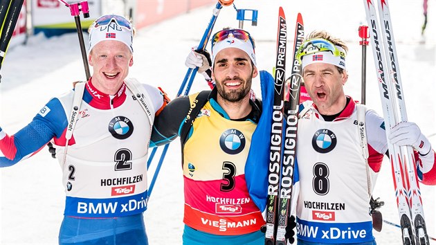 VTZN SMVY. Ti nejlep ze sthacho zvodu na MS v Hochfilzenu - zleva druh Johannes Be, vtz Martin Fourcade a tet Ole Einar Bjrndalen.