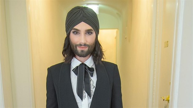 Conchita Wurst (Vde, 28. ledna 2017)