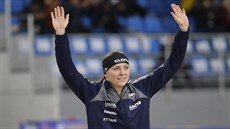 Heather Bergsmaová si užívá zlato ze závodu na 1500 metrů. A medaili má i ze... Heather Bergsmaová si užívá zlato ze závodu na 1500 metrů. A medaili má i ze...