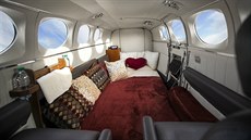 Americké aerolinky Love Cloud nabízejí milencům privátní lety. Americké aerolinky Love Cloud nabízejí milencům privátní lety.