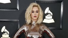 Katy Perry na udílení cen Grammy (Los Angeles, 12. února 2017)