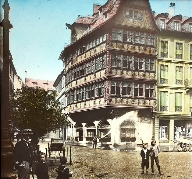 Maison Kammerzell ve francouzském trasburku kolem roku 1895.