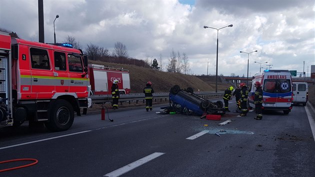 eskotnt hasii zasahovali pr kilometr za esko-polskmi hranicemi. (25. nora 2017)