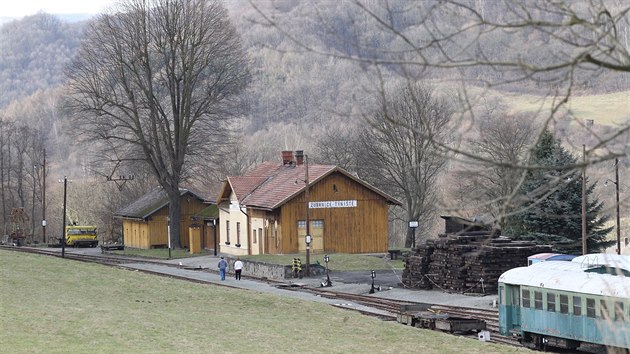 Vlakov ndra v Zubrnicch.