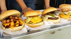 Další sestava kreativních burgerů Další sestava kreativních burgerů