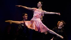 Choreograf a režisér Daniel Záboj upravil klasickou pohádku na míru libereckému... Choreograf a režisér Daniel Záboj upravil klasickou pohádku na míru libereckému...