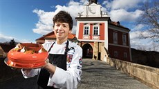 "K šestým narozeninám jsem mu dala nějaké penízky, aby si začal šetřit. Řekl... "K šestým narozeninám jsem mu dala nějaké penízky, aby si začal šetřit. Řekl...