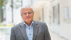 Rektor Univerzity Tomáše Bati ve Zlíně Petr Sáha. Rektor Univerzity Tomáše Bati ve Zlíně Petr Sáha.