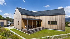 Architekti ze studia Labor13 navrhli dům přesně na míru pozemku a přání jeho... Architekti ze studia Labor13 navrhli dům přesně na míru pozemku a přání jeho...
