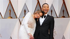 John Legend a Chrissy Teigenová (Beverly Hills, 26. února 2017)