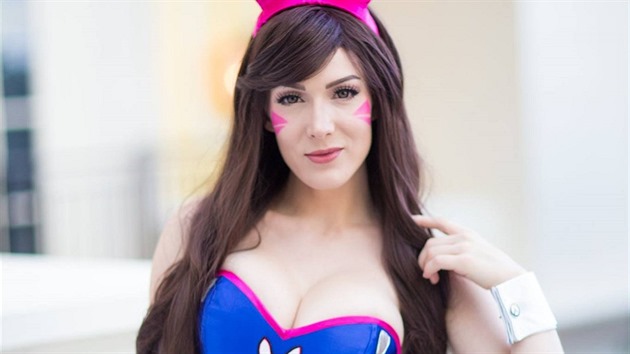 Kristen Hughey jako Bunny D.Va (Overwatch)