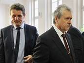 Šéf krajských silničářů Jan Míka (vpravo) a bývalý náměstek vysočinského... Šéf krajských silničářů Jan Míka (vpravo) a bývalý náměstek vysočinského...