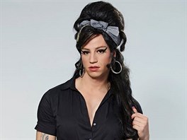 Milan Peroutka jako Amy Winehouse v show Tvoje tvá má známý hlas 3