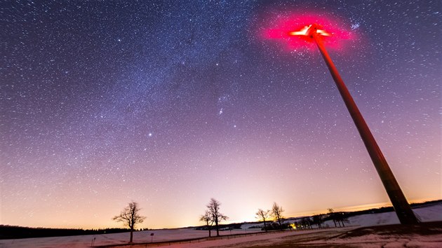 Fotografie noní oblohy poízená v únoru 2016 z pomezí Olomouckého a...