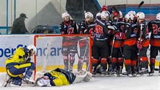 Je dobojováno! Druholigoví hokejisté áru nad Sázavou porazili Trutnov 4:1 na...