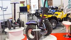 Mezi motocykly se propašovala i dvoukolá vozítka Segway. Mezi motocykly se propašovala i dvoukolá vozítka Segway.