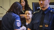 Městský soud v Praze začal projednávat případ Michelle Sudků, která je... Městský soud v Praze začal projednávat případ Michelle Sudků, která je...