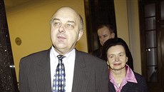 Bývalý ministr financí Ivo Svoboda a jeho poradkyně Barbora Snopková u Vrchního... Bývalý ministr financí Ivo Svoboda a jeho poradkyně Barbora Snopková u Vrchního...